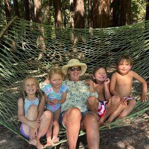 Meet your Posher, Lesley